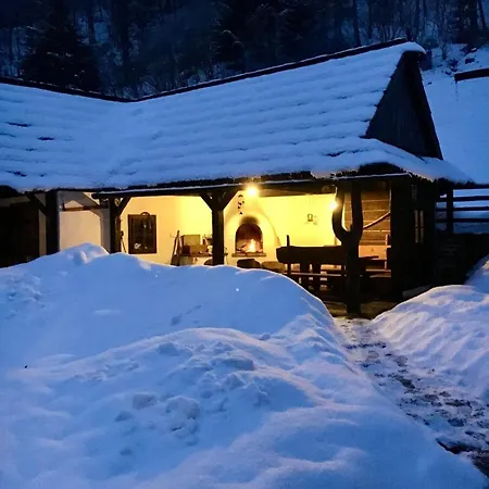Chalupka Turecka Semesterbostad Horná Turecká
